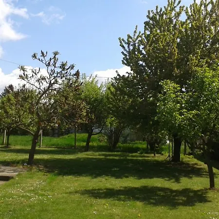 Piheno Apartman Apartman *